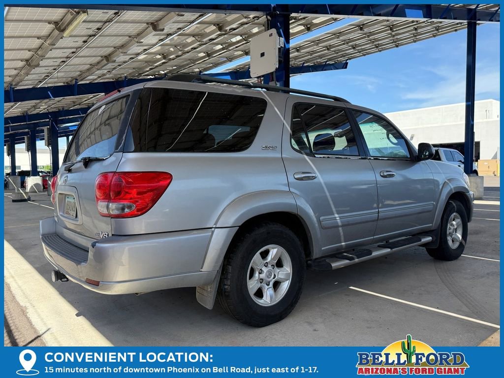 Used 2005 Toyota Sequoia SR5 image 4