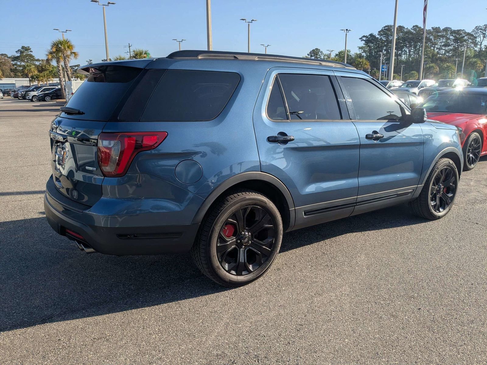 Used 2019 Ford Explorer Sport w/ Equipment Group 401A image 4