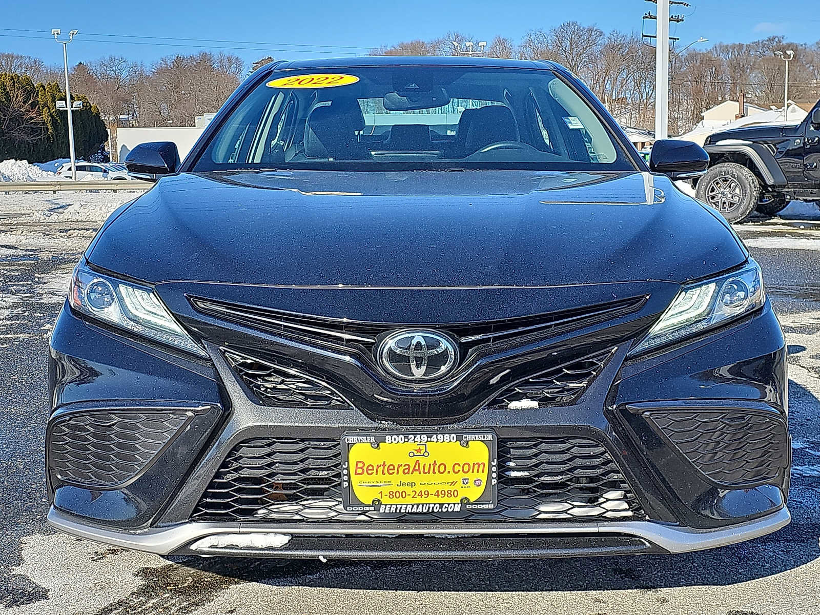 Used 2022 Toyota Camry XSE image 2