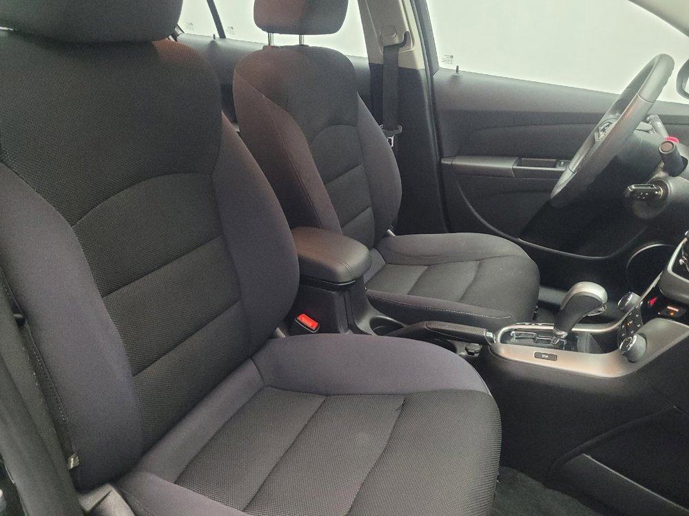 Used 2015 Chevrolet Cruze LT w/ Sun And Sound Package image 21