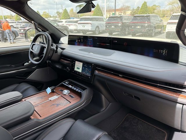 New 2026 Lincoln Navigator Black Label image 20