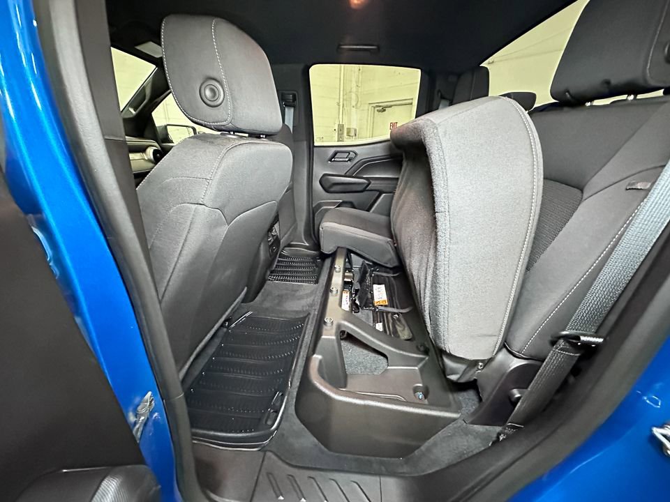 Used 2023 Chevrolet Colorado LT image 28