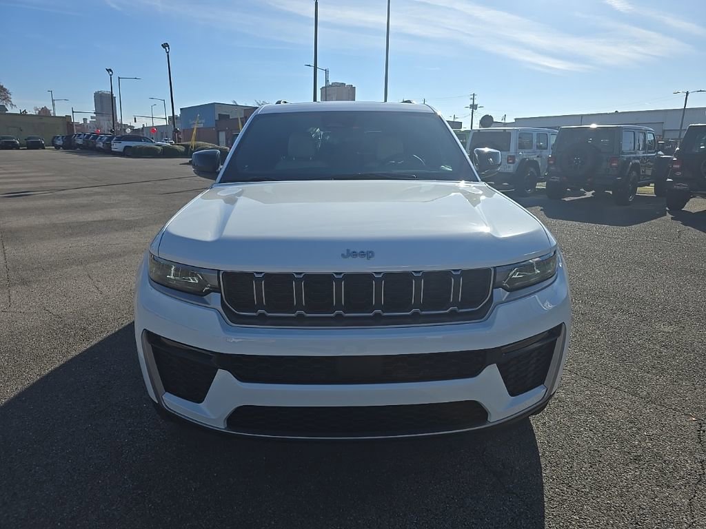 New 2026 Jeep Grand Cherokee Limited image 8