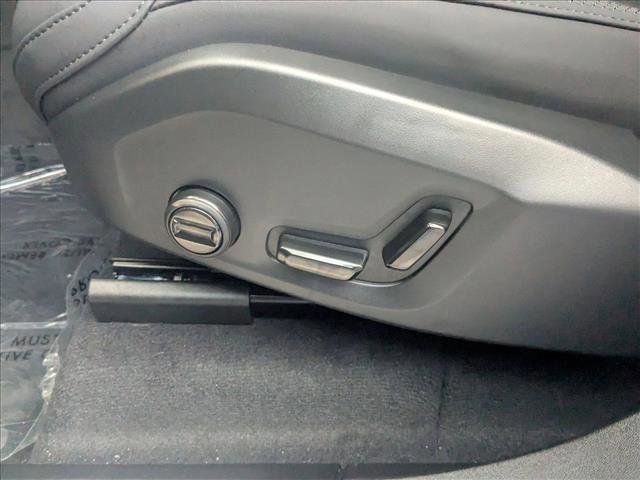 New 2026 Volvo XC90 B5 Plus w/ Protection Package image 4