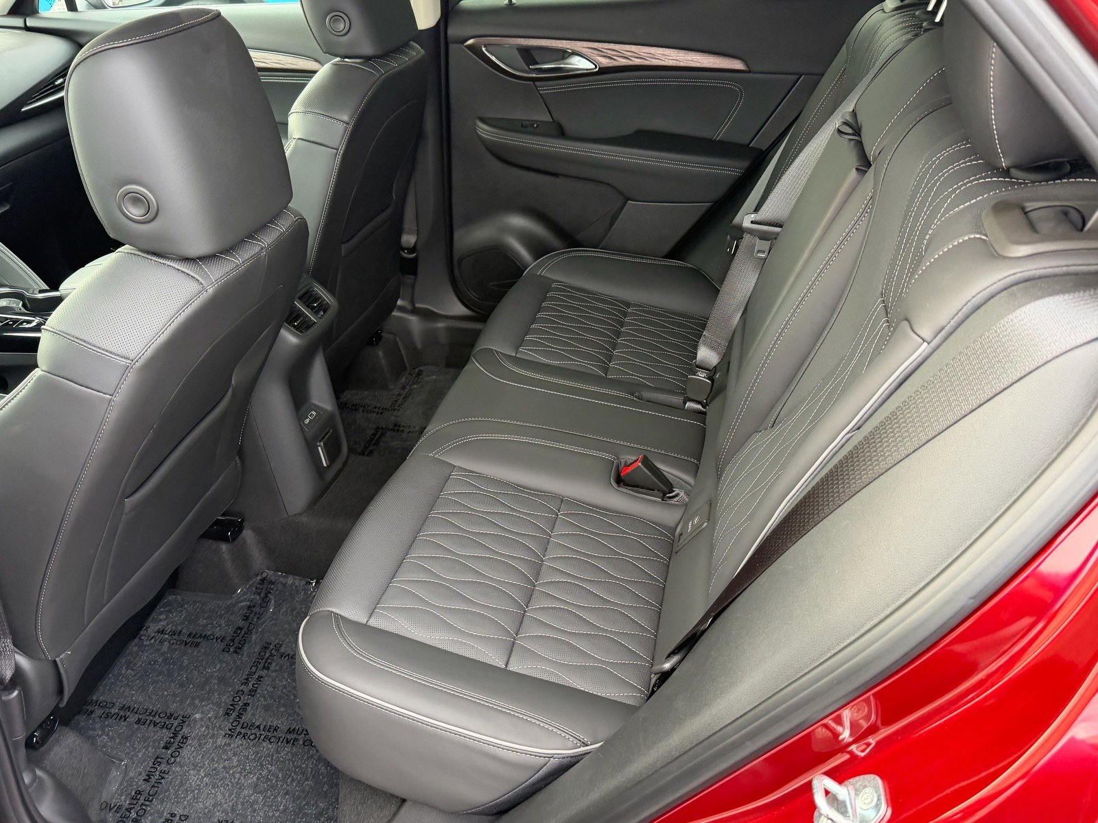 Used 2023 Buick Envision Avenir FWD image 19