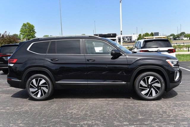 New 2026 Volkswagen Atlas SEL image 5
