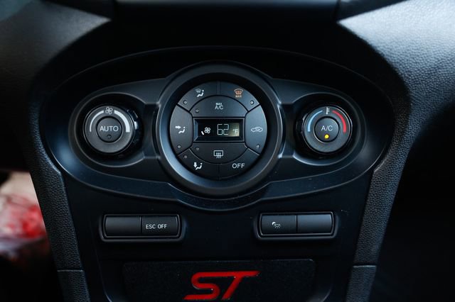Used 2015 Ford Fiesta ST image 36