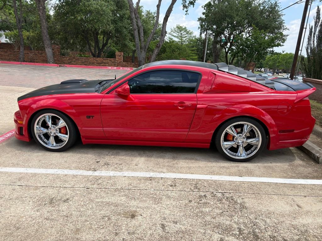Used 2006 Ford Mustang GT Premium RWD image 16