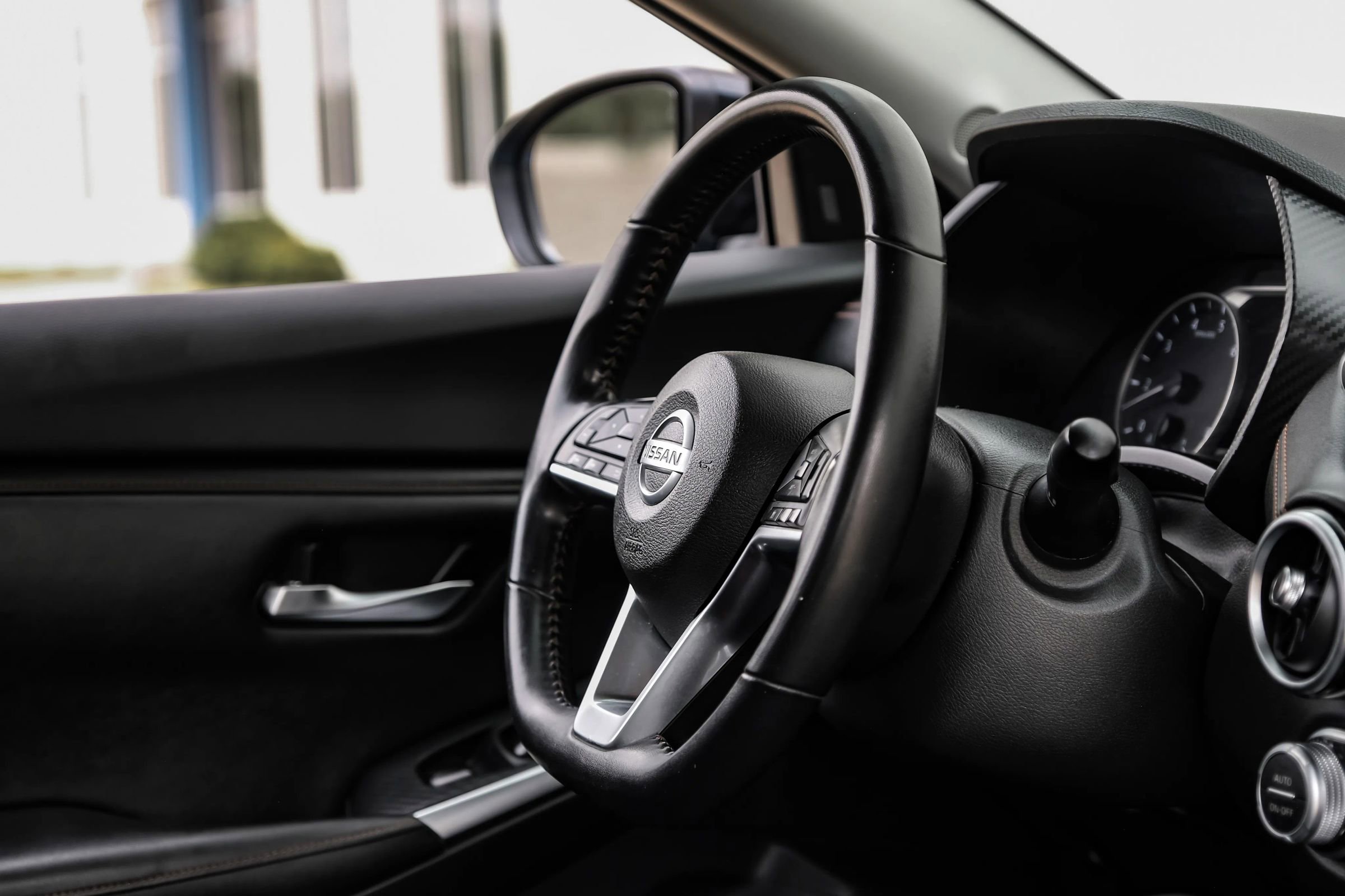 Used 2020 Nissan Sentra SR image 19