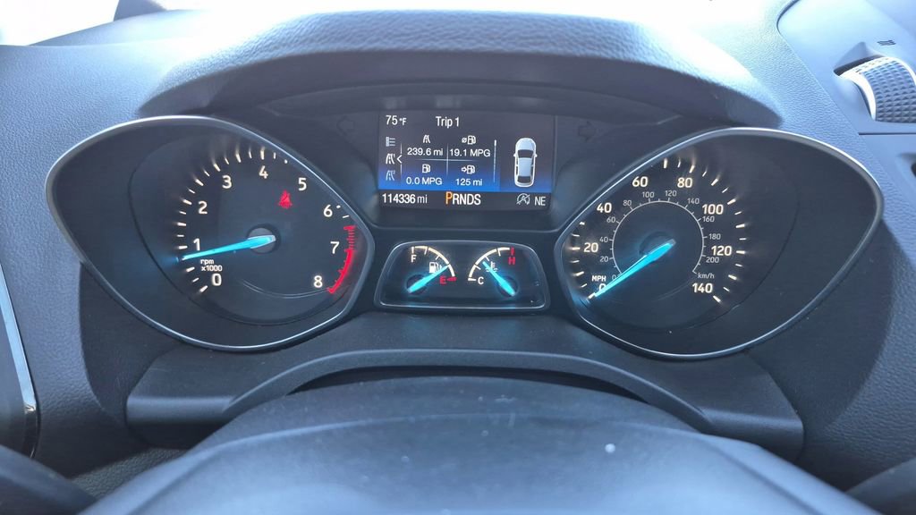 Used 2018 Ford Escape SEL image 22