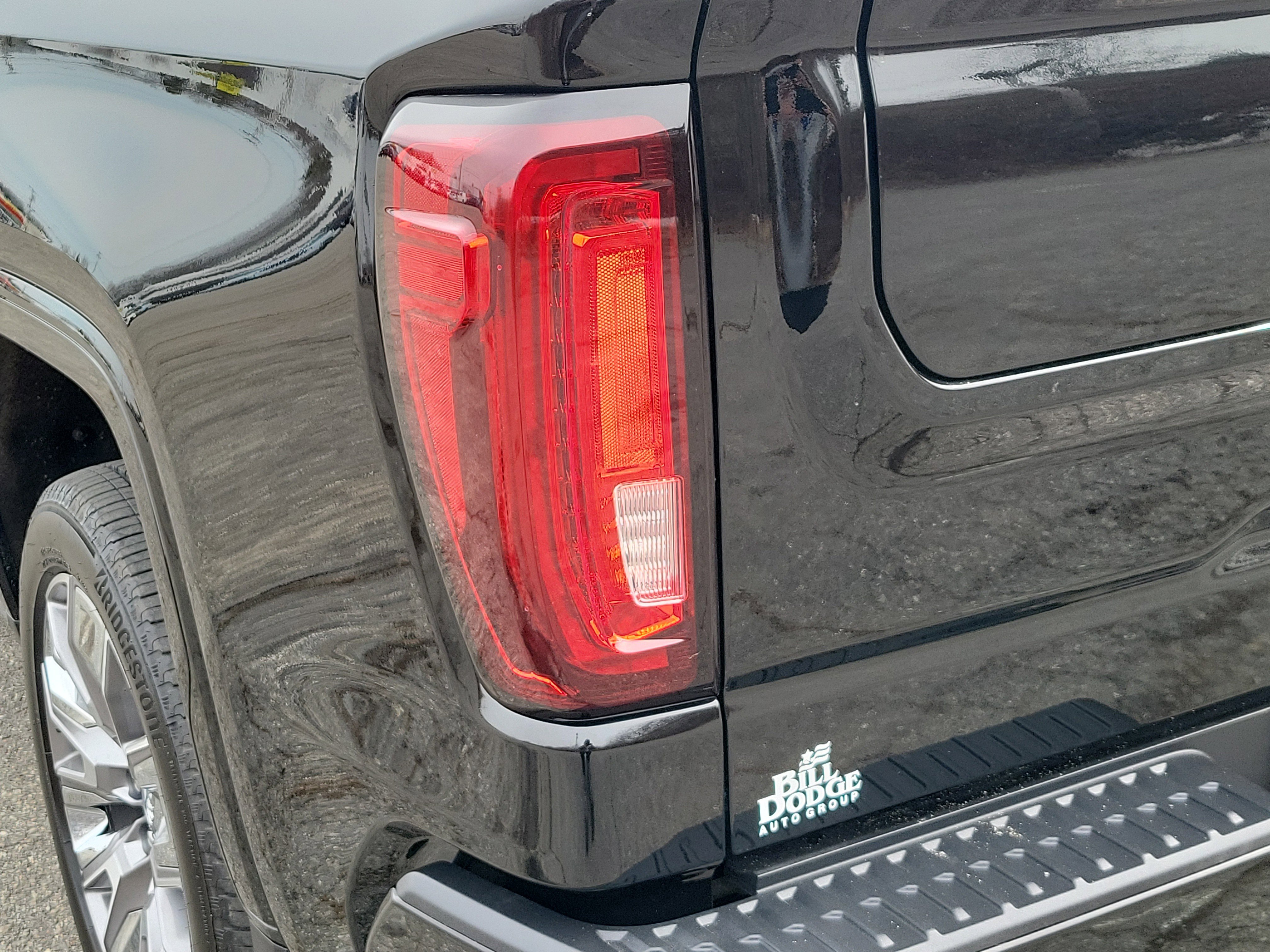Certified 2025 GMC Sierra 1500 Denali image 11