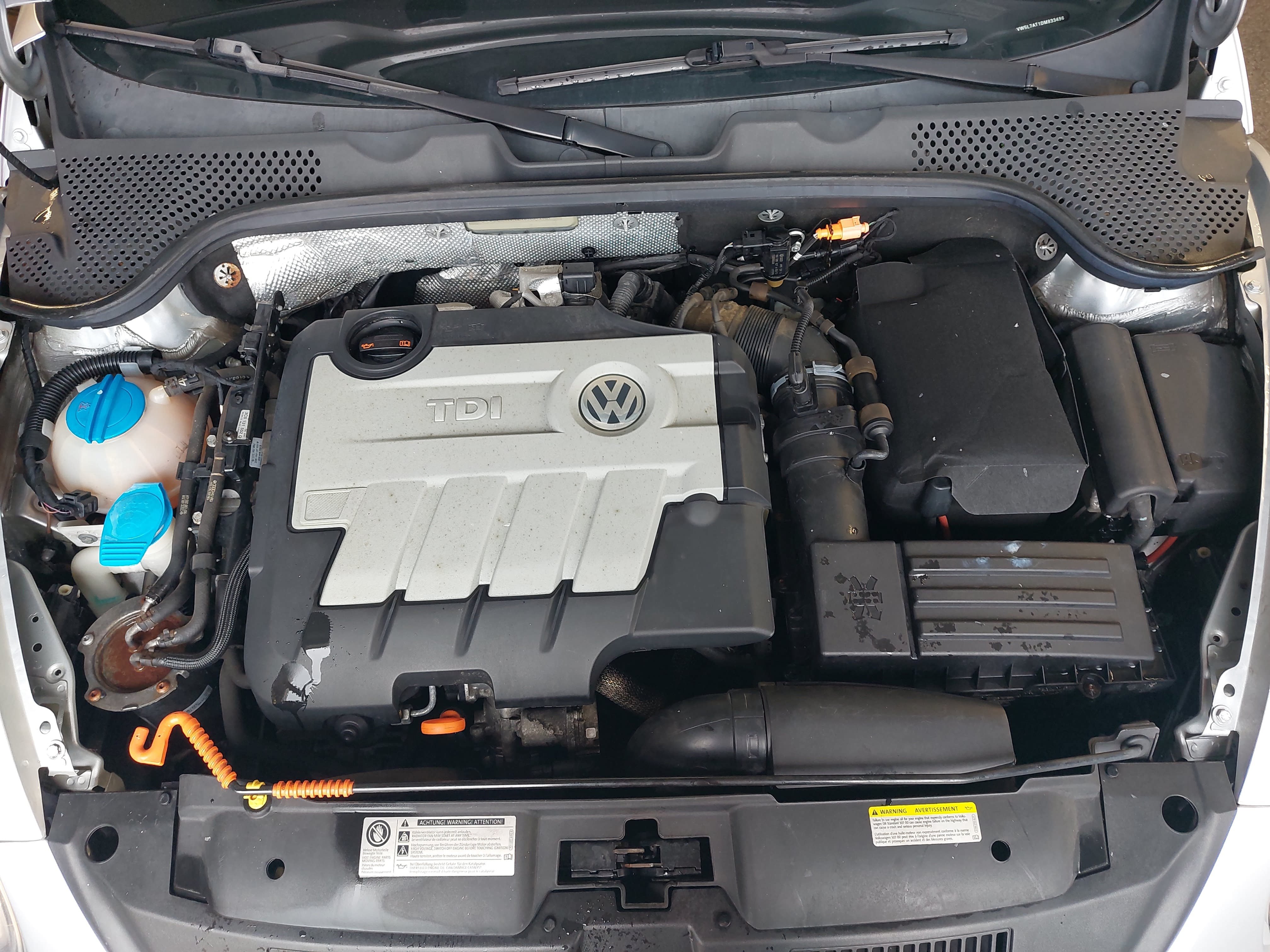Used 2013 Volkswagen Beetle TDI FWD image 29