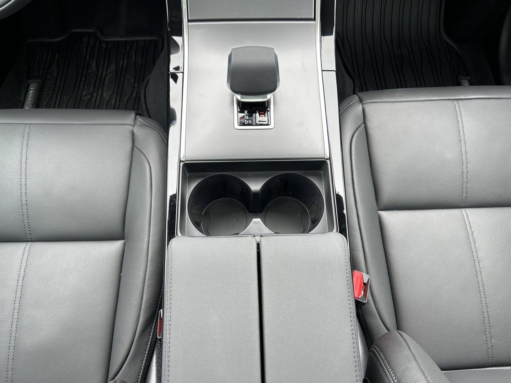 New 2026 Land Rover Range Rover Velar S image 23