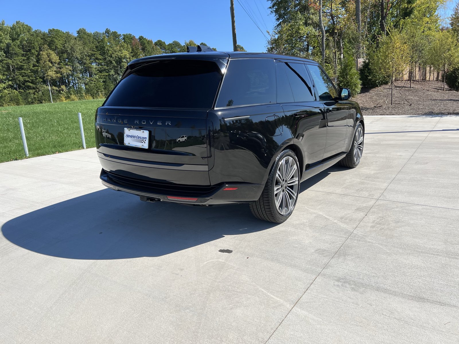 Used 2024 Land Rover Range Rover SE AWD/4WD image 8
