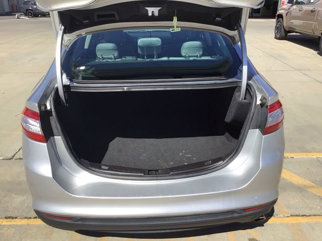 Used 2015 Ford Fusion S FWD image 19