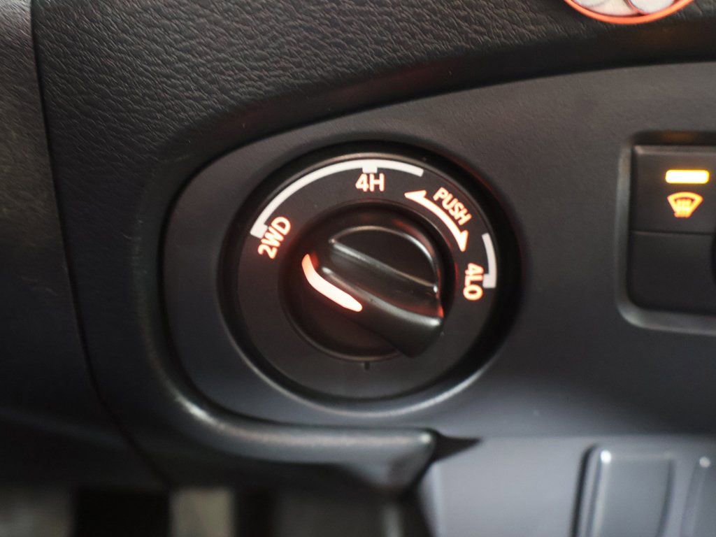 Used 2024 Nissan Frontier PRO-4X w/ Off-Road Protection Package image 37