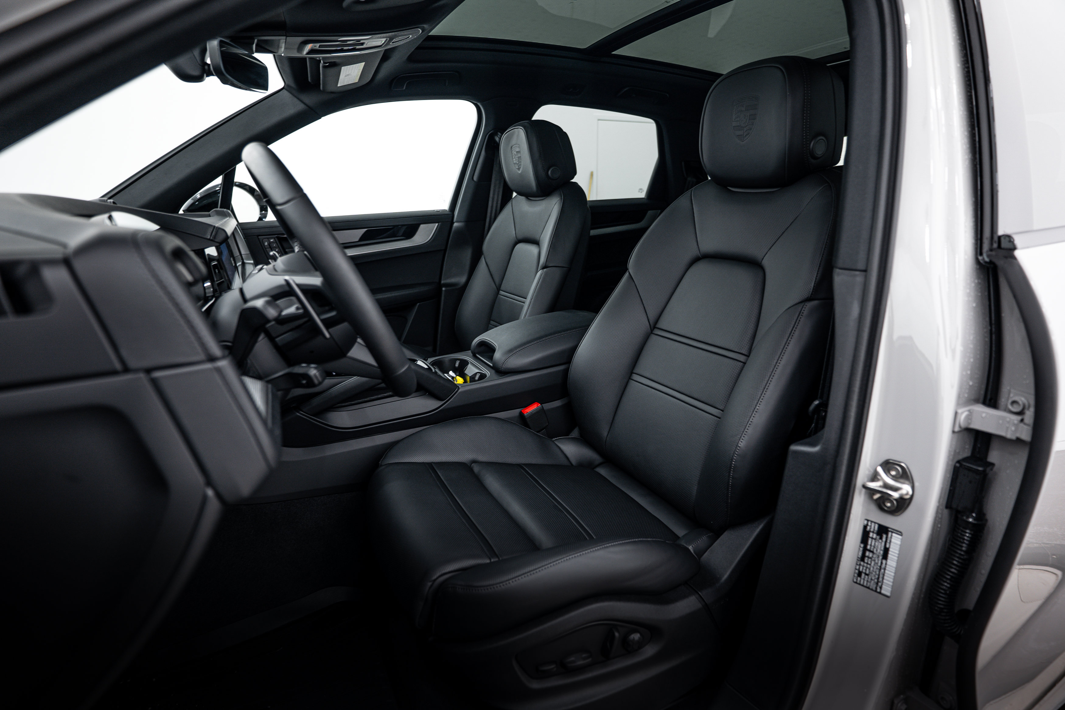 New 2026 Porsche Cayenne S AWD/4WD image 5