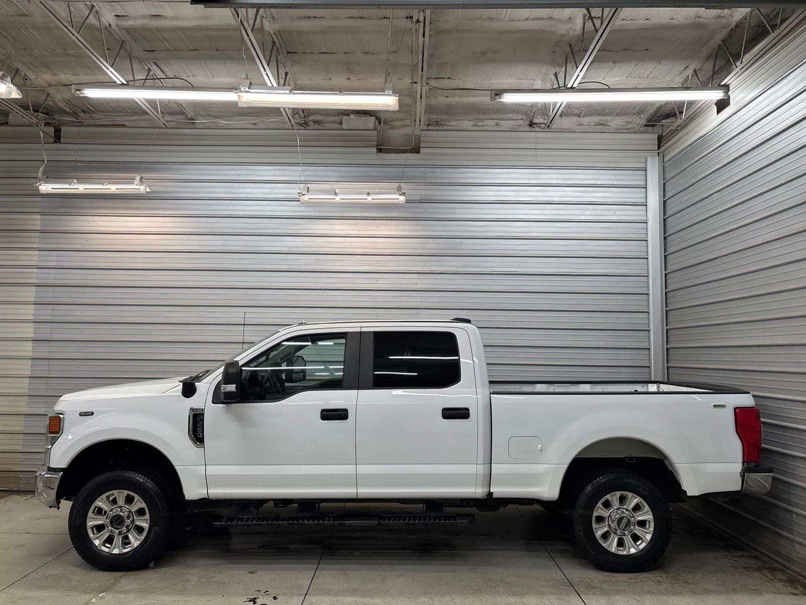 Used 2022 Ford F250 XL w/ STX Appearance Package AWD/4WD image 6