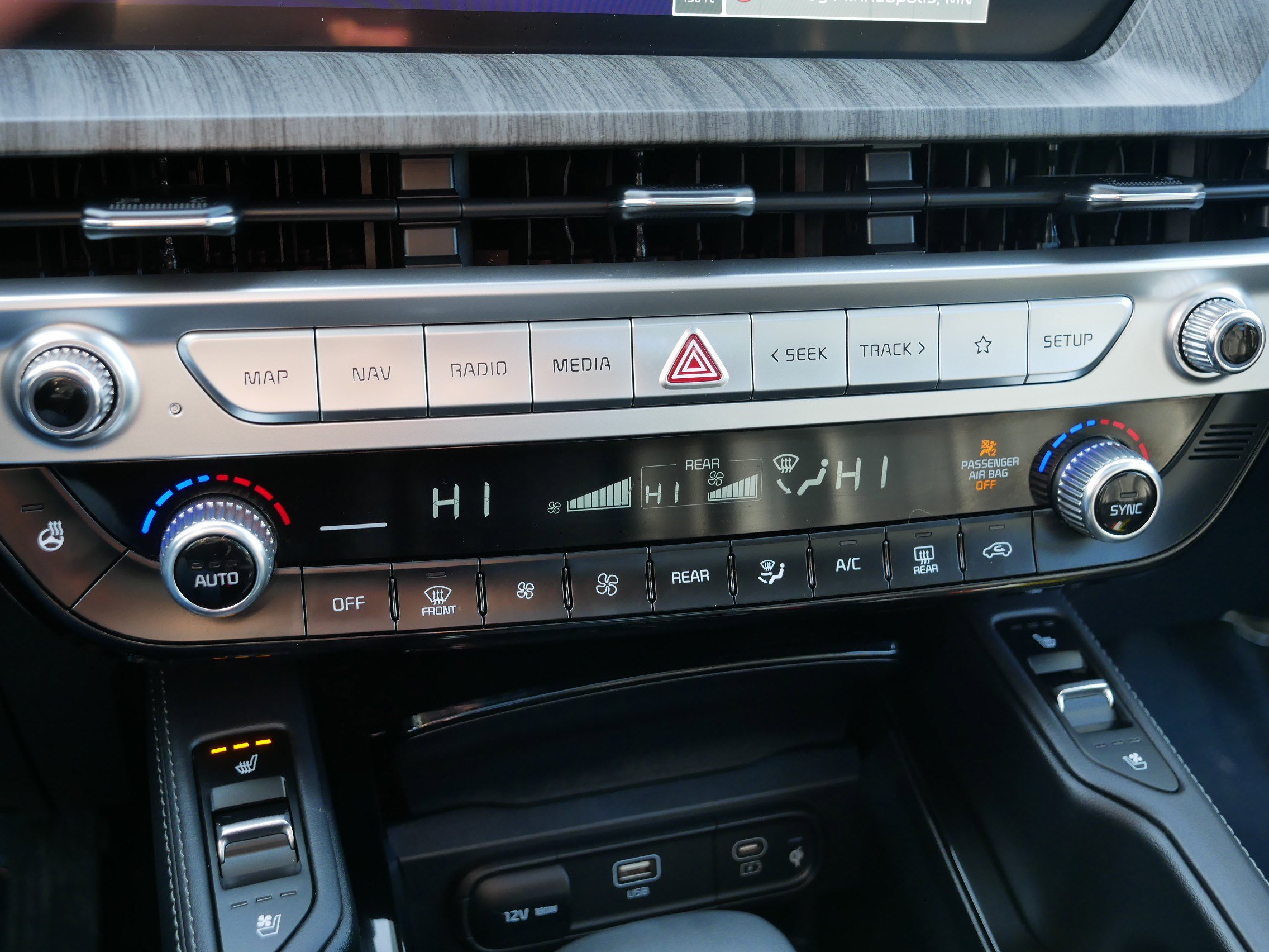 Certified 2023 Kia Telluride EX image 23