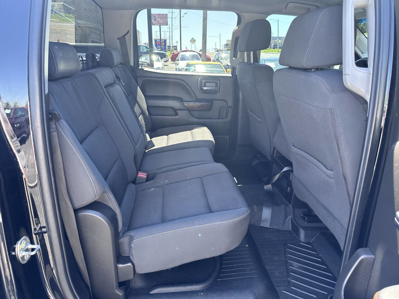 Used 2019 GMC Sierra 2500 SLE w/ SLE Preferred Package AWD/4WD image 11