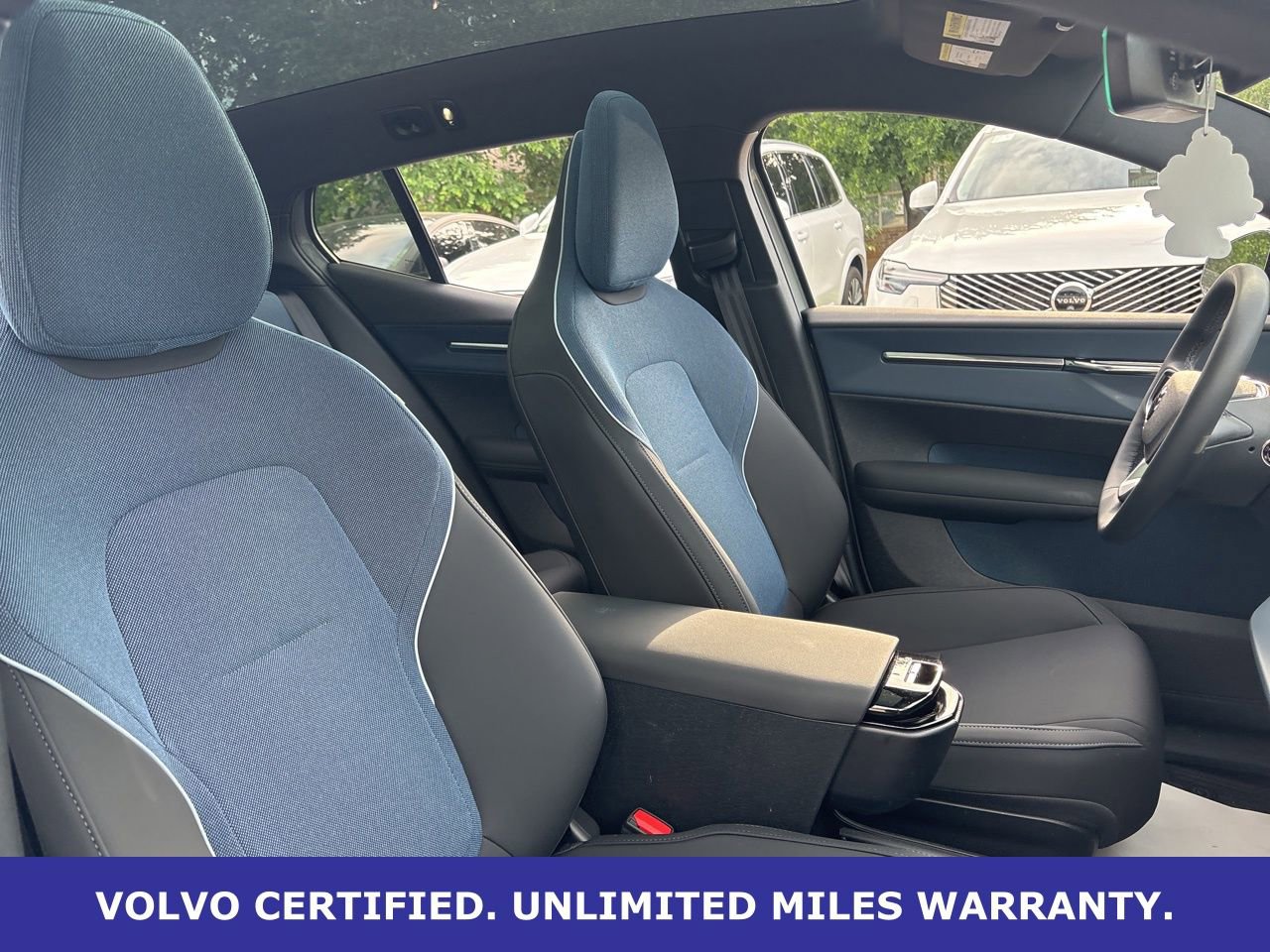 Certified 2025 Volvo EX30 Plus w/ Protection Package Premier AWD/4WD image 10