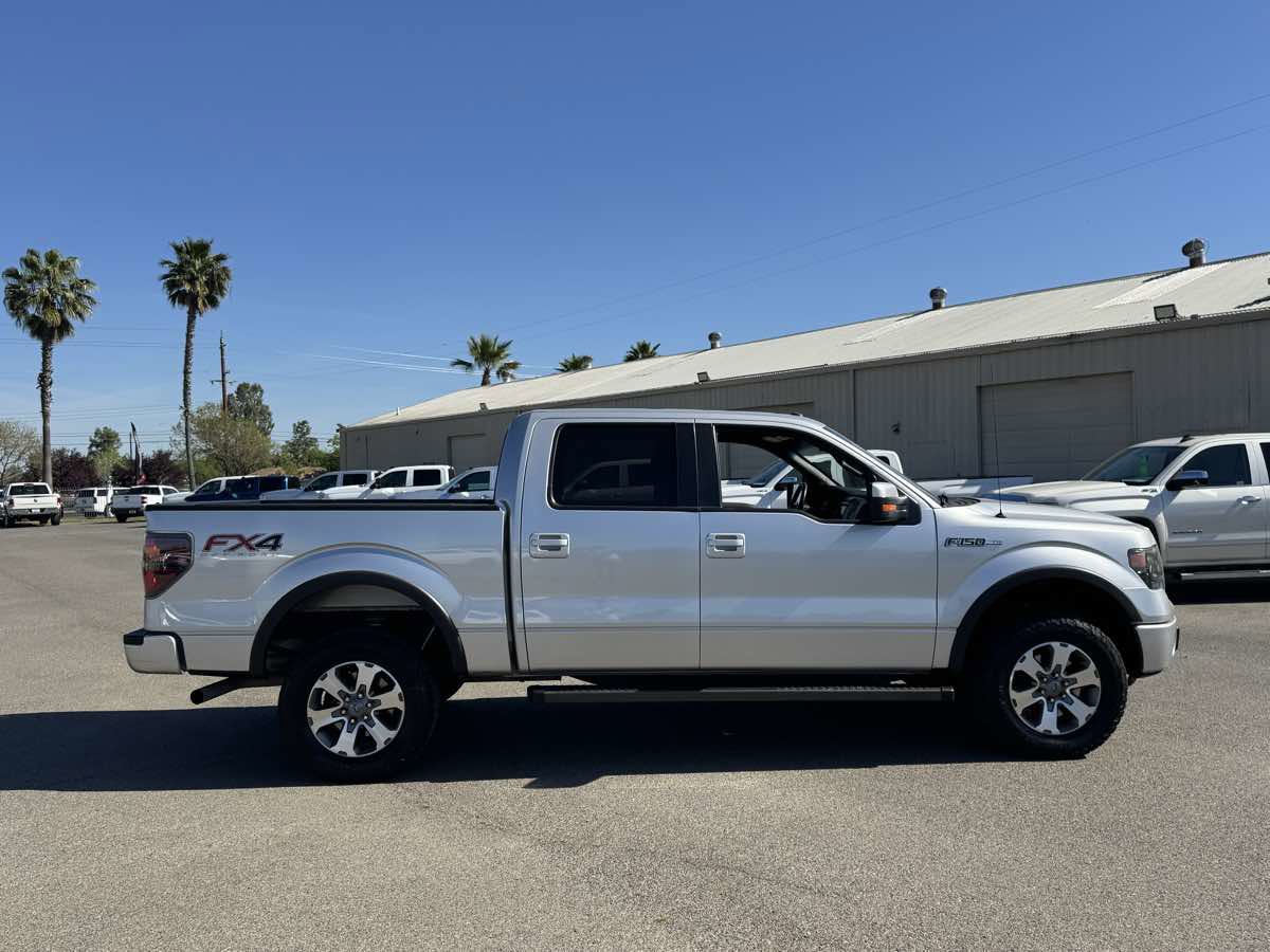 Used 2014 Ford F150 FX4 w/ Equipment Group 402A Luxury AWD/4WD image 11