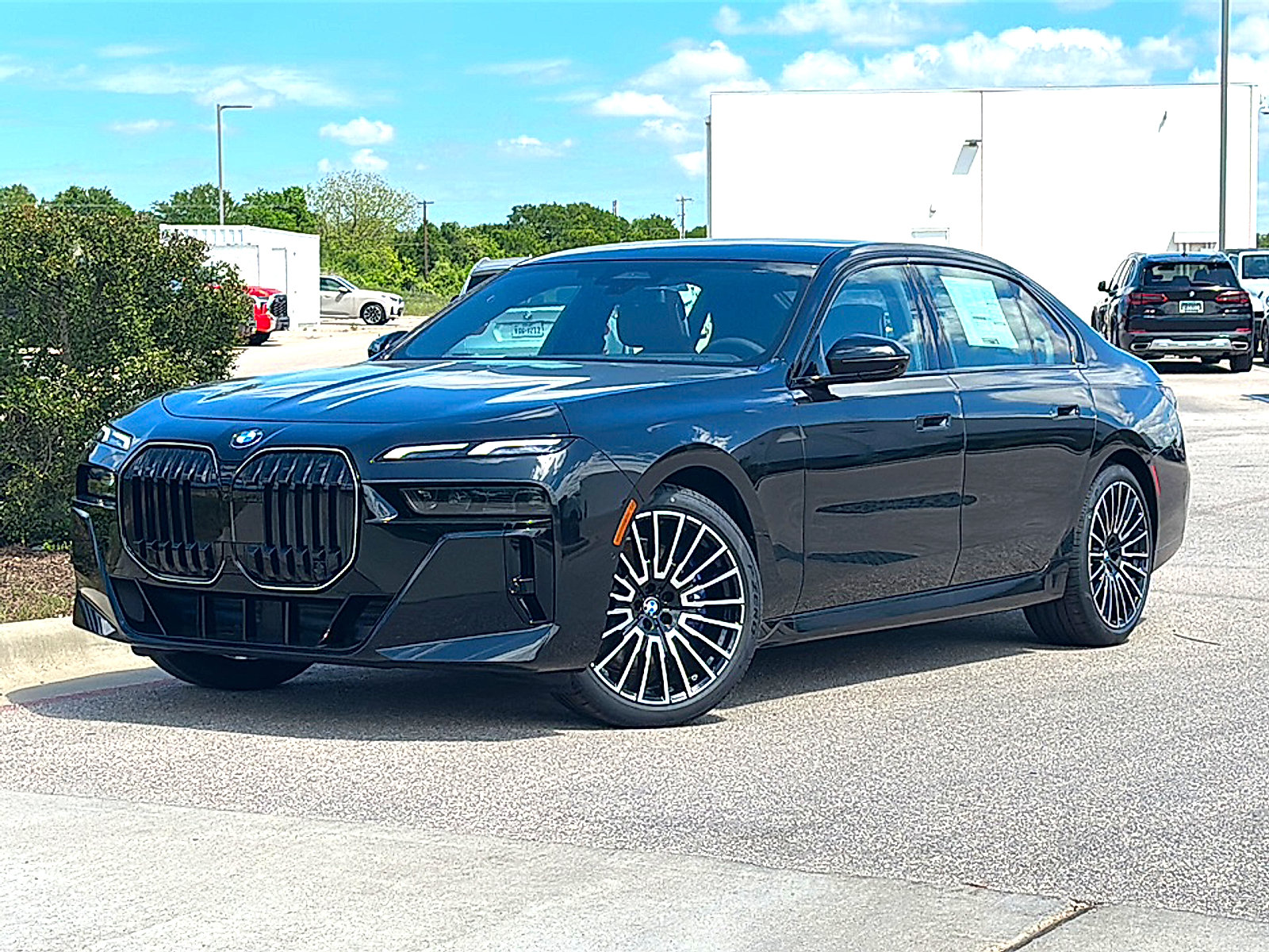 New 2026 BMW 740i w/ Premium Package RWD image 2