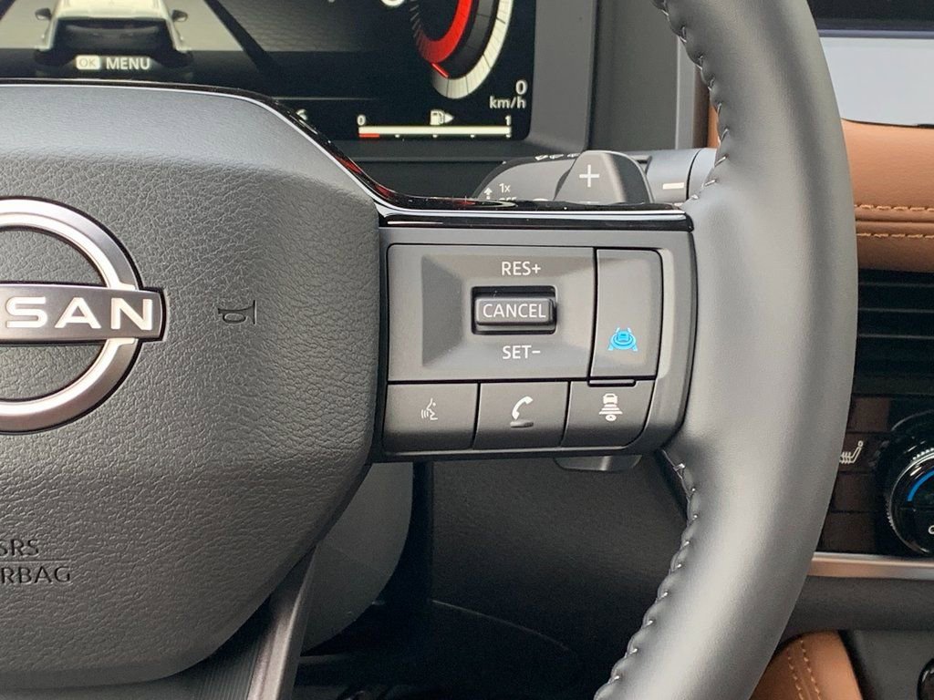 New 2026 Nissan Rogue Platinum image 10