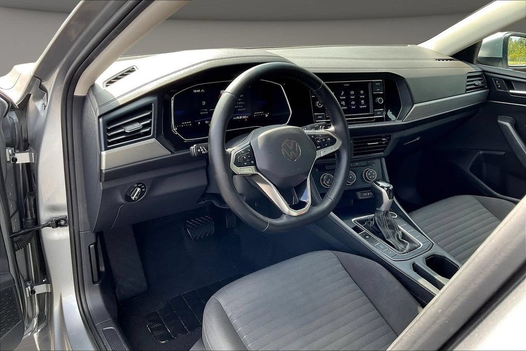 Used 2024 Volkswagen Jetta S FWD image 20