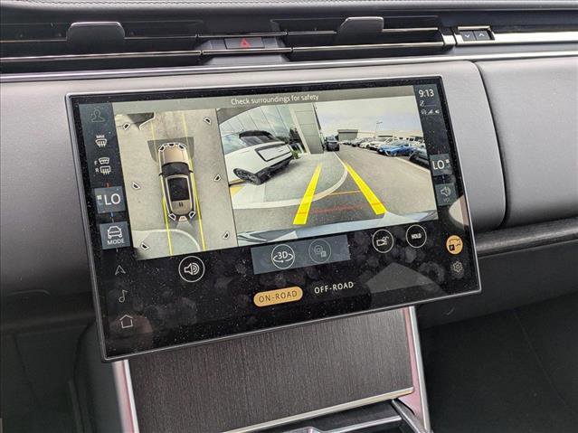 New 2025 Land Rover Range Rover SE image 13