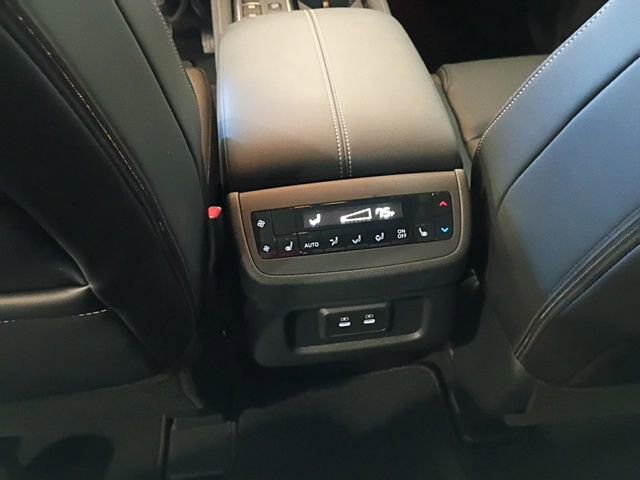 New 2026 Nissan Pathfinder SL image 22