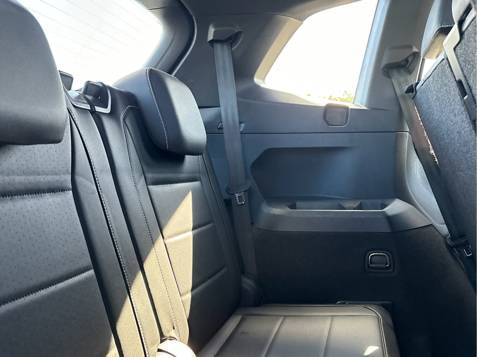 Used 2021 Volkswagen Tiguan SE R-Line image 29