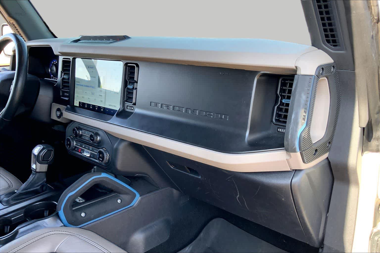 Used 2023 Ford Bronco Wildtrak AWD/4WD image 19