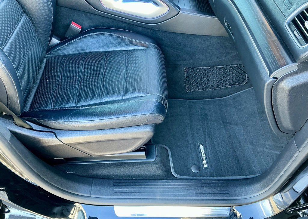 Used 2021 Mercedes-Benz GLS 580 4MATIC image 21