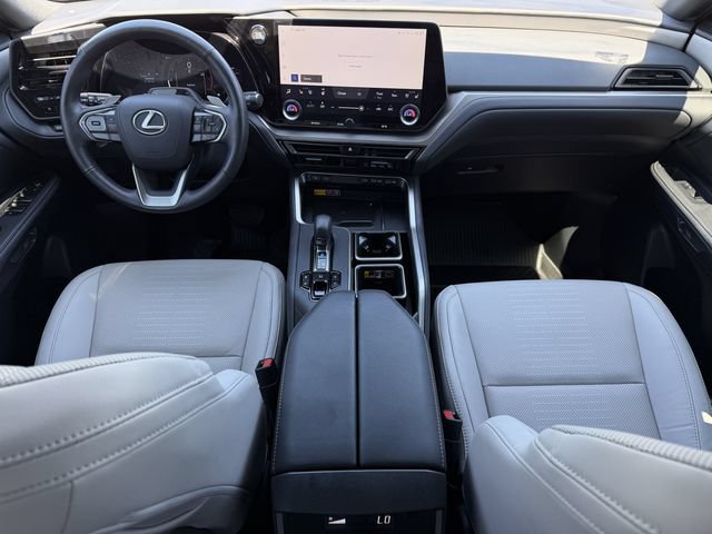 Used 2026 Lexus TX 350 AWD w/ Technology Package image 9