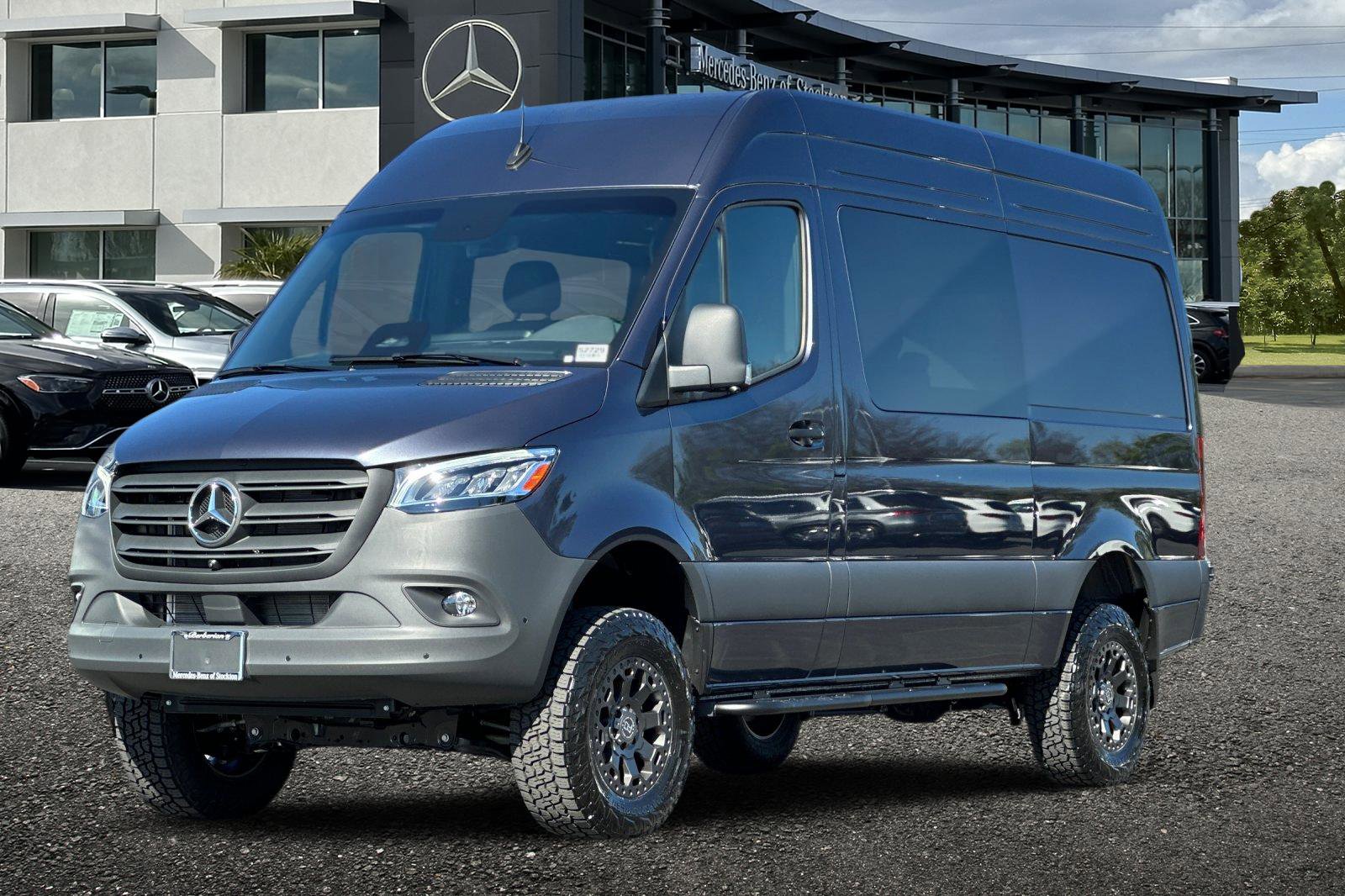 New 2026 Mercedes-Benz Sprinter 2500 image 8