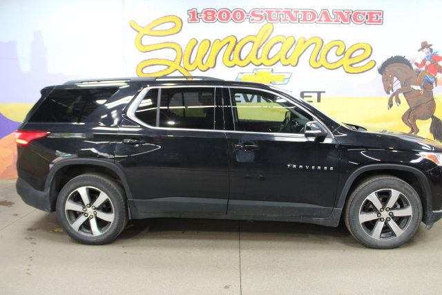 Used 2021 Chevrolet Traverse LT