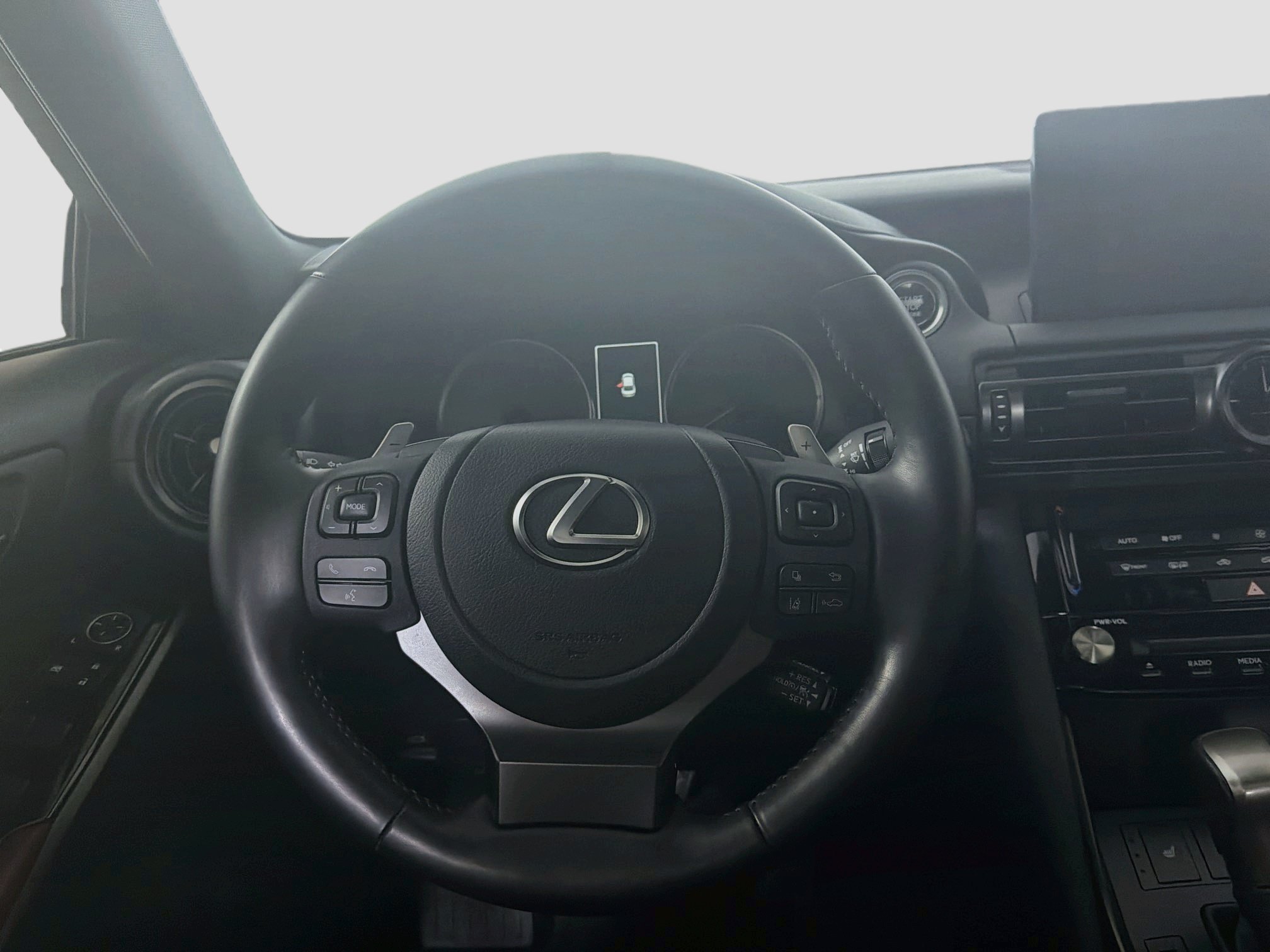Used 2025 Lexus IS 350 F Sport w/ Accessory Package 2 RWD image 17