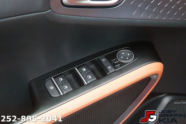 Certified 2025 Kia Soul EX FWD image 12