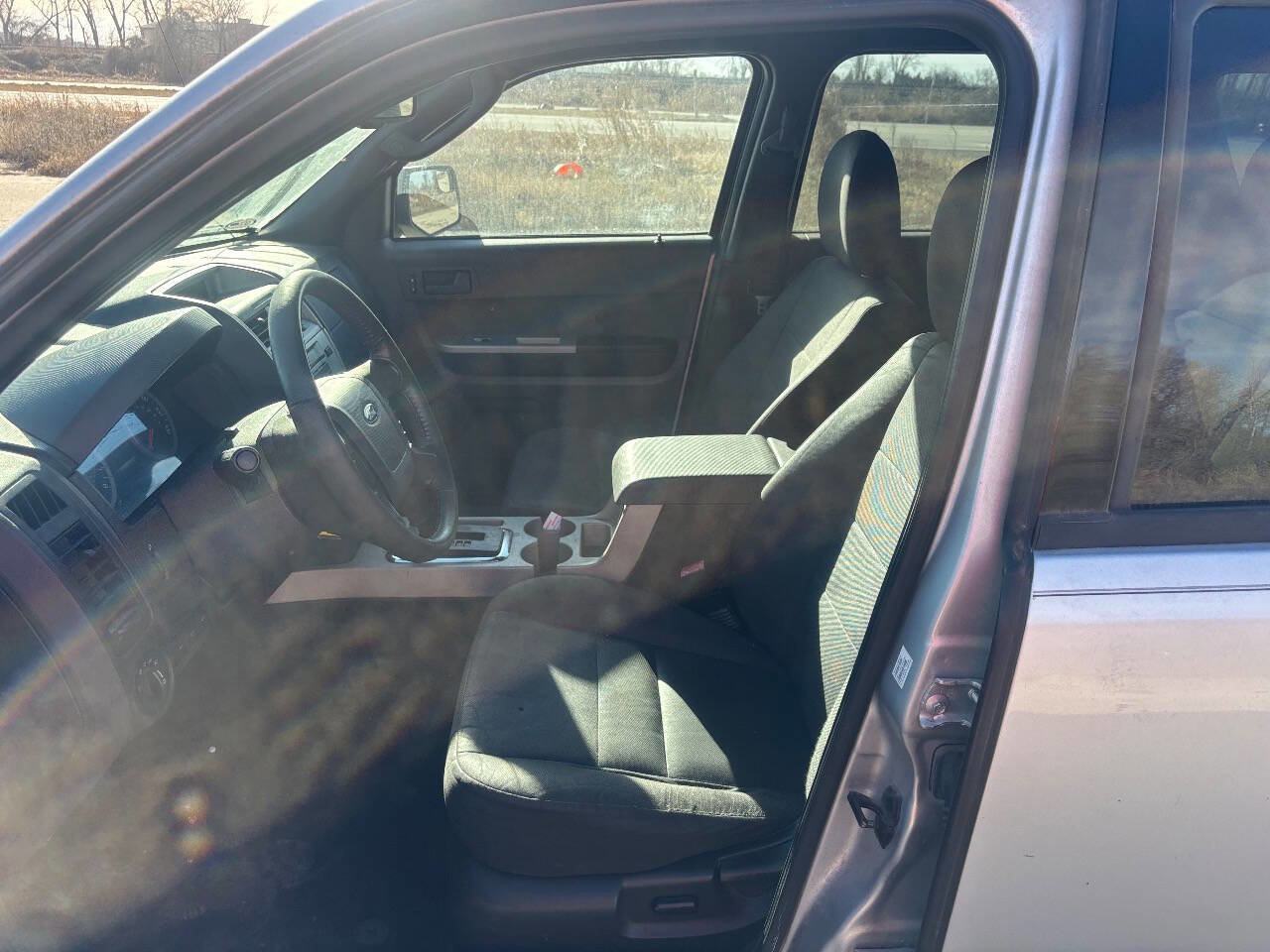 Used 2011 Ford Escape XLT image 11