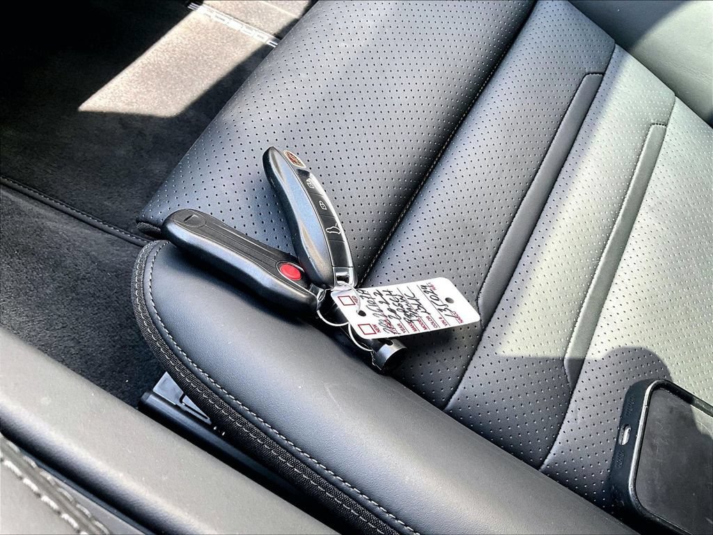 Certified 2022 Porsche Panamera GTS AWD/4WD image 16