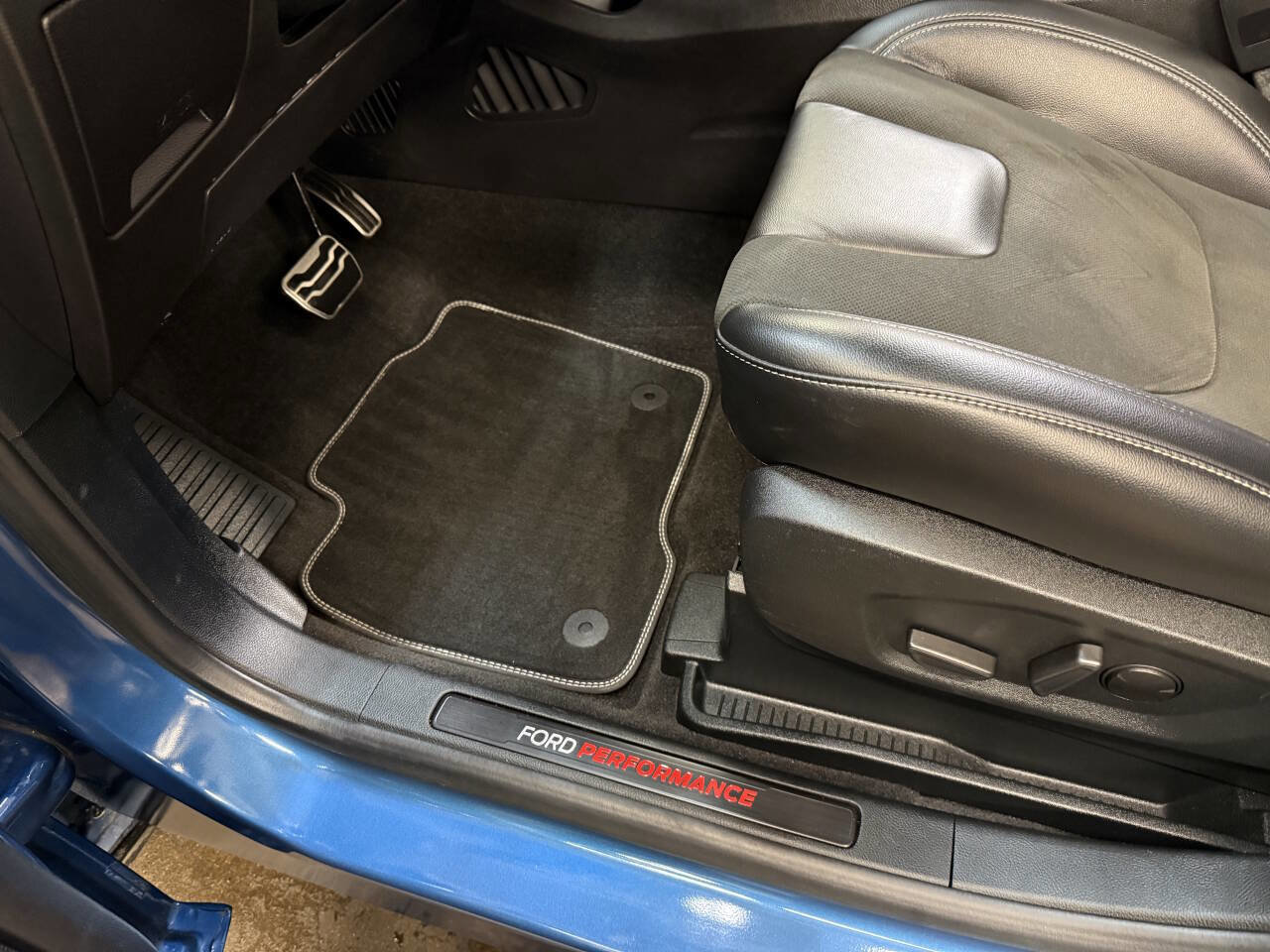 Used 2020 Ford Edge ST w/ Equipment Group 401A image 55