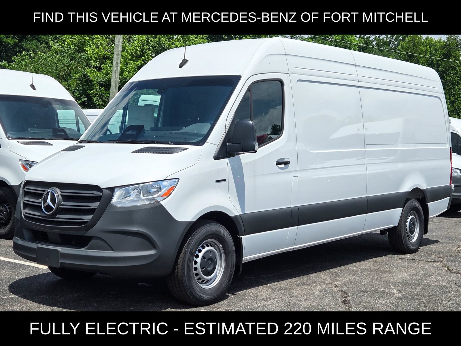 New 2025 Mercedes-Benz eSprinter 170 Cargo image 1