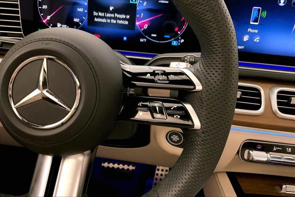 Used 2024 Mercedes-Benz GLS 450 4MATIC image 19