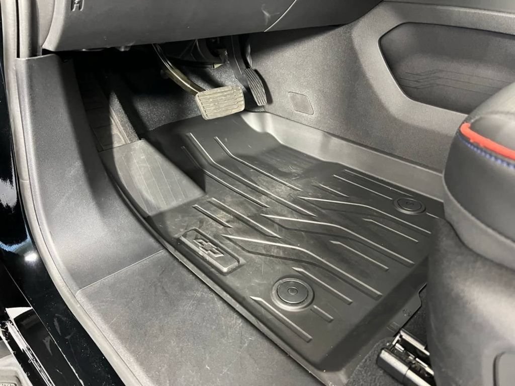 New 2024 Chevrolet Silverado EV RST AWD/4WD image 24