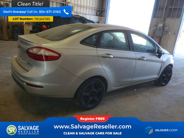 Used 2015 Ford Fiesta SE w/ Equipment Group 201A image 4