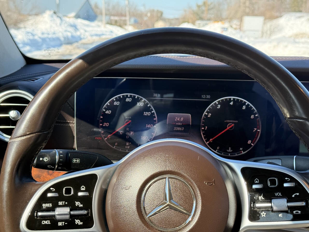 Used 2020 Mercedes-Benz E 350 4MATIC Sedan image 27