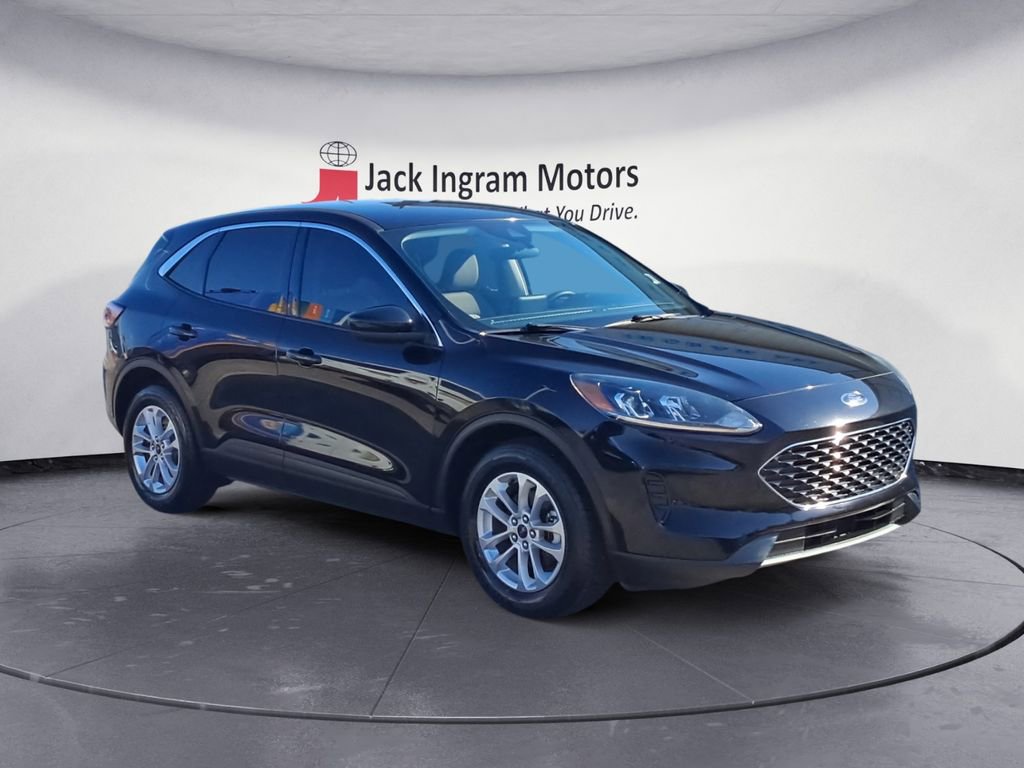 Used 2021 Ford Escape SE image 7