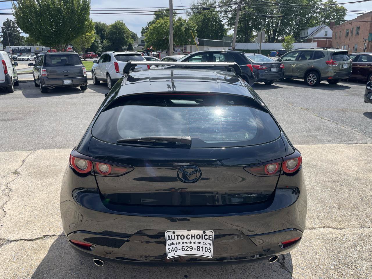 Used 2024 MAZDA MAZDA3 s FWD image 11
