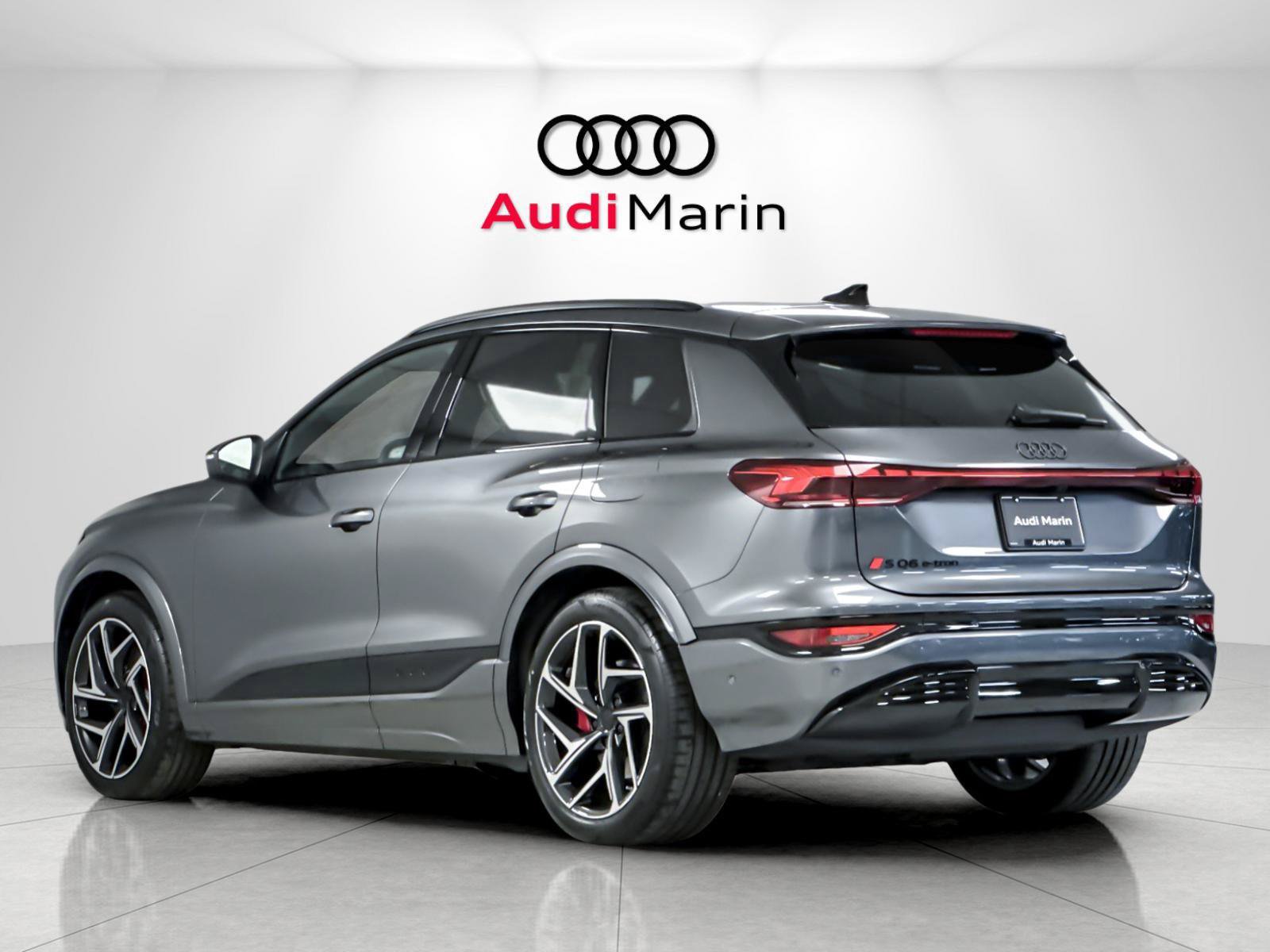 New 2027 Audi SQ6 e-tron Premium Plus AWD/4WD image 3